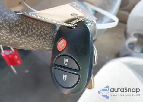 2008 Toyota Sienna Ce из США, поврежденный, VIN 5TDZK23C18S137749